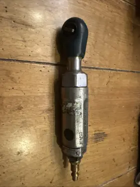 AT200 BLUE POINT Air Ratchet Socket Wrench Pneumatic Tool