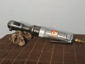 045564622695 CAMPBELL HAUSFELD Air Ratchet Clean Great
