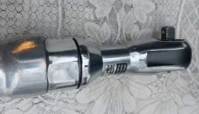 PL1501 CAMPBELL HAUSFELD Drive Pneumatic Air Ratchet #2