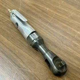 J138WA CENTRAL PNEUMATIC Drive Ratcheting Angle Impact Wrench #2 J138WA CENTRAL PNEUMATIC Drive Ratcheting Angle Impact Wrench #2