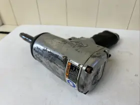 CP749-2 CHICAGO PNEUMATIC Air Impact Wrench #3 CP749-2 CHICAGO PNEUMATIC Air Impact Wrench #3