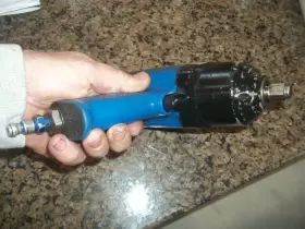 IR-C7000 CORNWELL QUALITY TOOLS Air Impact Wrench