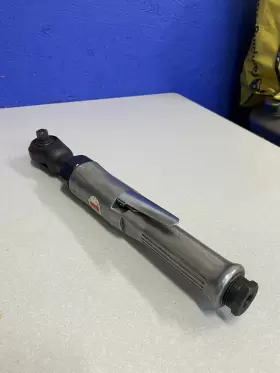 6W253 DAYTON Drive Air Ratchet Wrench #3 6W253 DAYTON Drive Air Ratchet Wrench #3