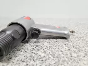 CAP220-01D DEVILBISS Pneumatic Air Chisel Hammer #2 CAP220-01D DEVILBISS Pneumatic Air Chisel Hammer #2