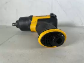 DWMT70775 DEWALT Pneumatic Impact Wrench #3