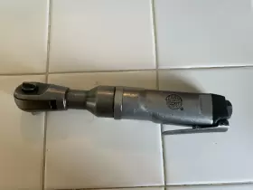 AR200 MAC TOOLS Reactionless Ratchet Drive Pneumatic Air