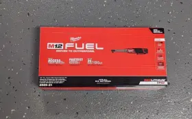 2569-21 MILWAUKEE Fuel Ion High Ratchet Battery Kit 2569-21 MILWAUKEE Fuel Ion High Ratchet Battery Kit