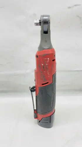 8RATCHET MILWAUKEE TOOLS Fuel High Ratchet Battery 8RATCHET MILWAUKEE TOOLS Fuel High Ratchet Battery