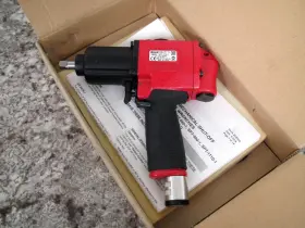 SPT-770-1 SIOUX Drive Pneumatic Air Pulse Impact Wrench SPT-770-1 SIOUX Drive Pneumatic Air Pulse Impact Wrench