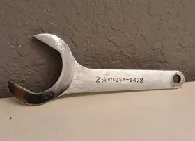 Wright Tool 1472 30 Degree Angle Service 2-1/4 Inch Open End Wrench Made In The Usa